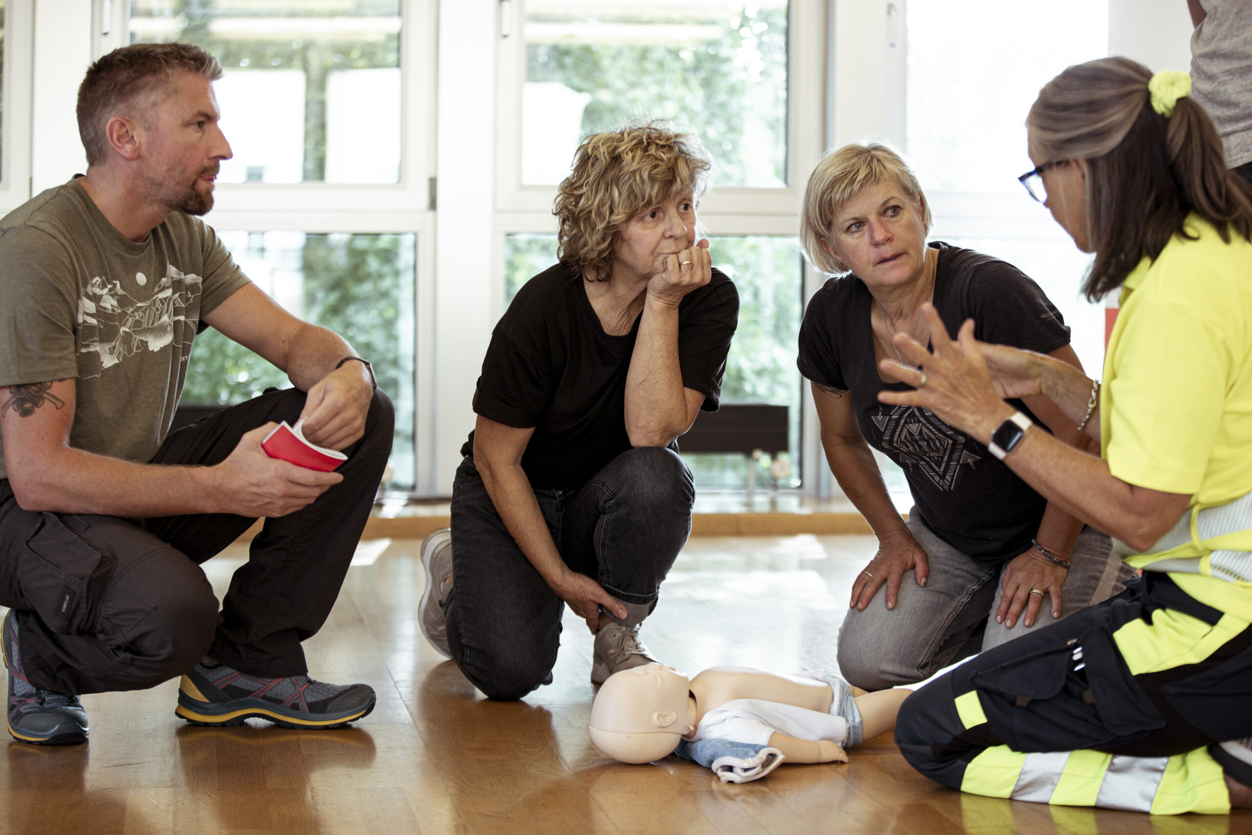 Jetzt anmelden:         Notfälle bei Kleinkindern November 2025